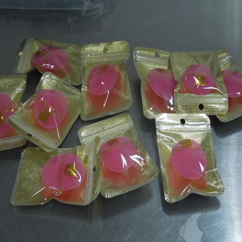 矽膠是什麽材料做（zuò）的